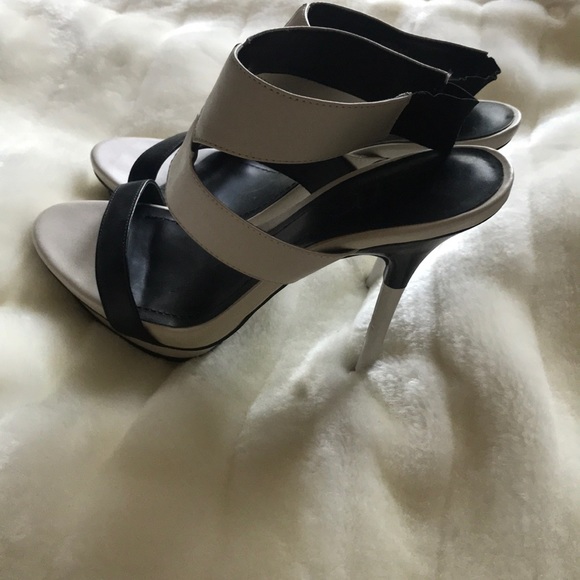 BCBG Sandal Heels - Picture 5 of 7